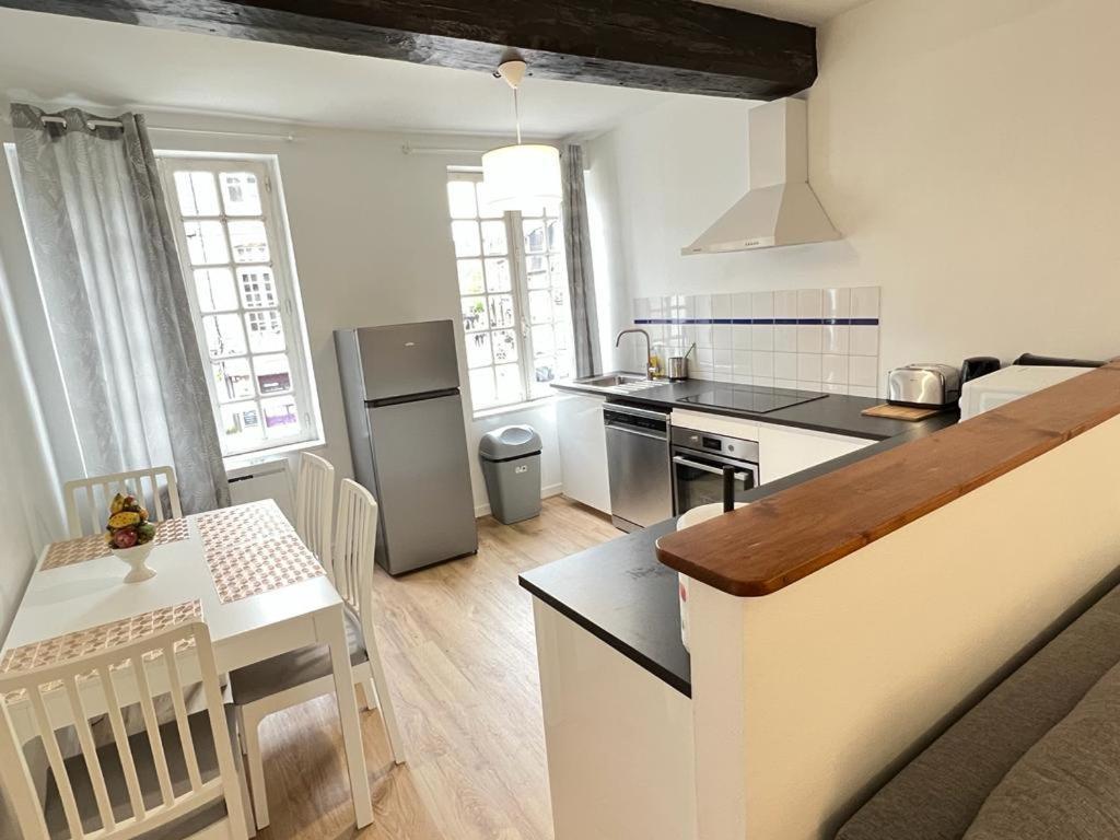 Eglantine 14 Appartement Centre Historique De Dinan Ngoại thất bức ảnh